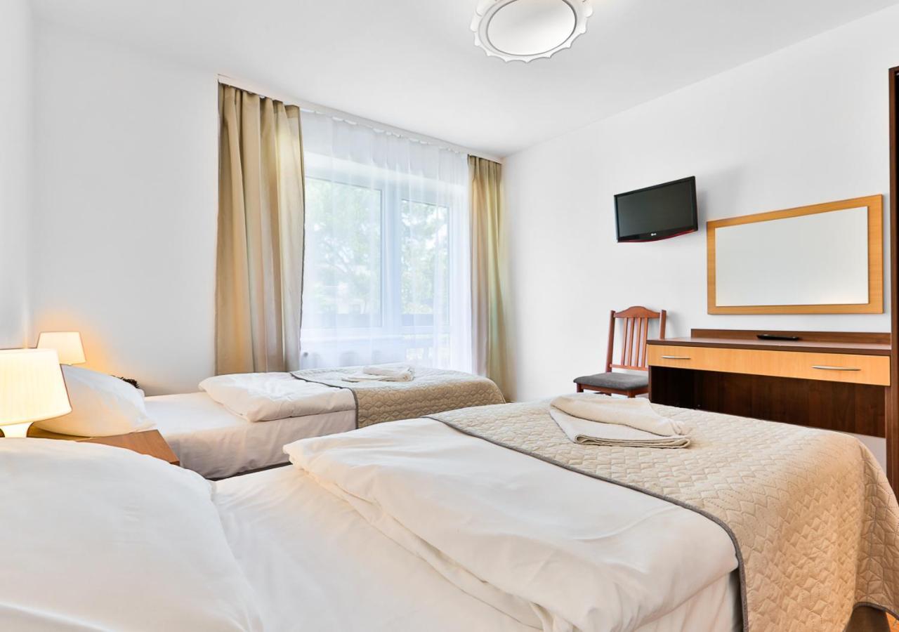 Osrodek Wypoczynkowy Balt-Tur Feel Well Resort Ястшембя-Гура Екстер'єр фото